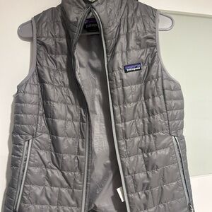 Patagonia Light Gray Women's Vest